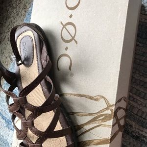 born (BOC) brown sandals